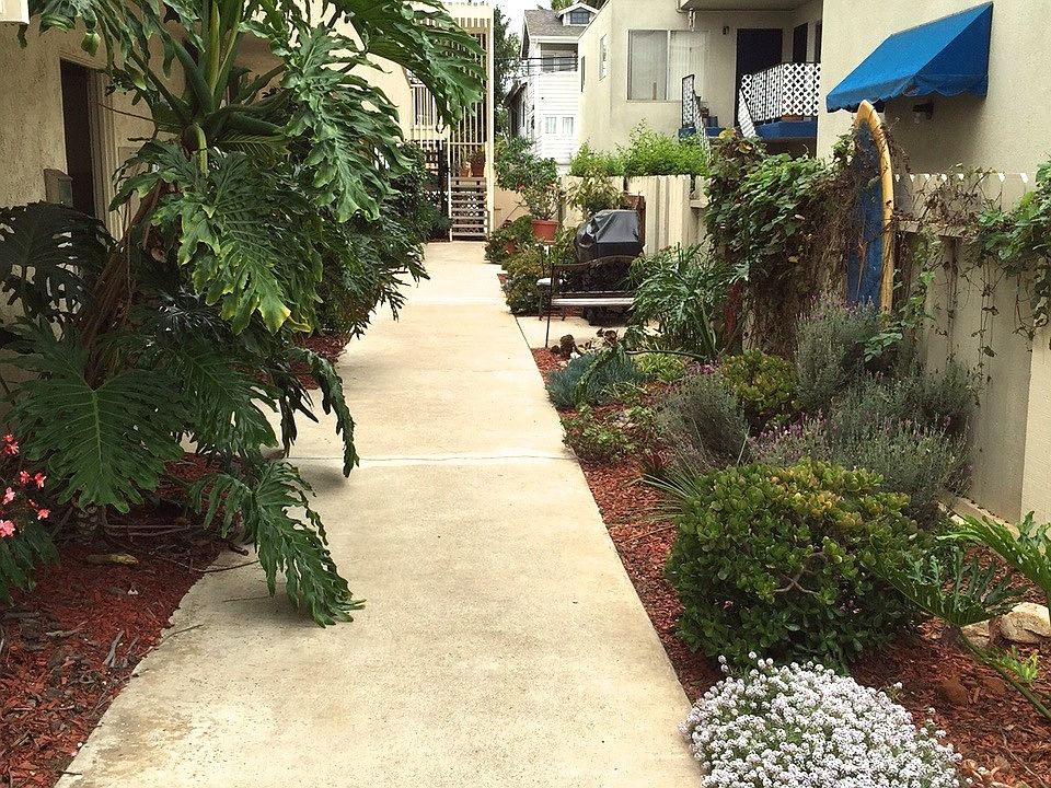 Entry Walkway