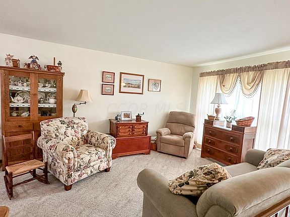 2nd image of 2060 Turner Dr