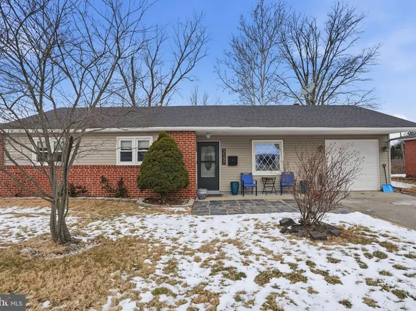 3137 Sycamore Ln, Norristown, PA 19401