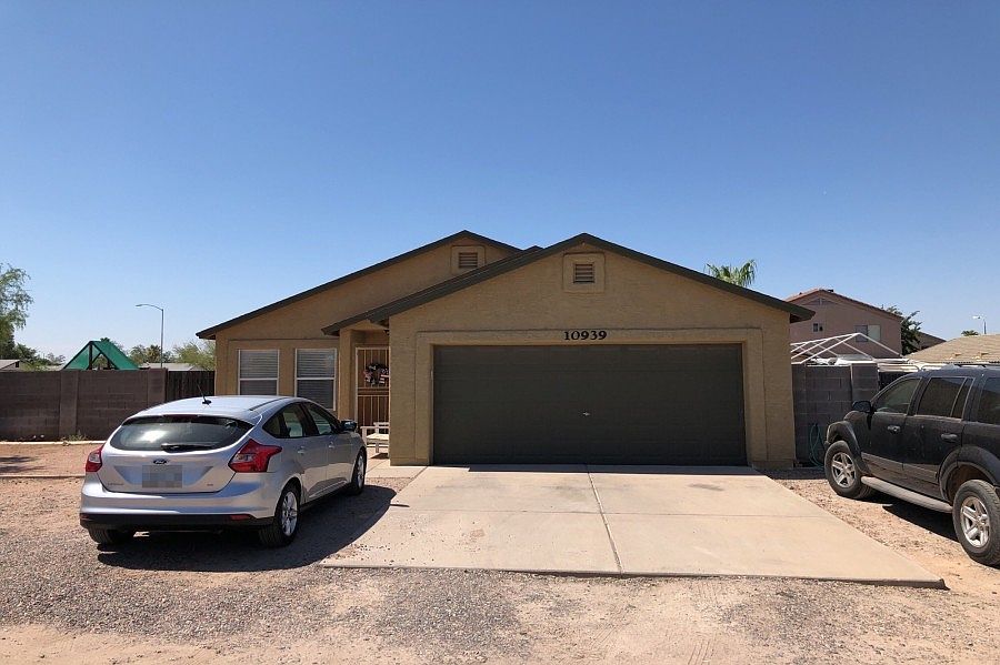 1st image of 10939 E Crescent Ave