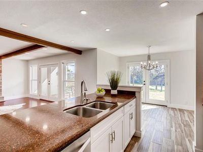 100 Lido #B-2, Lakeway, TX, 78734