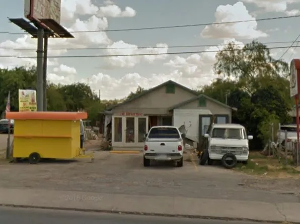 1444 E Garrison St, Eagle Pass, TX 78852