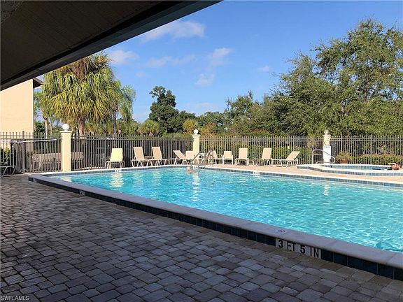 4th image of 8474 Charter Club Cir Unit 19