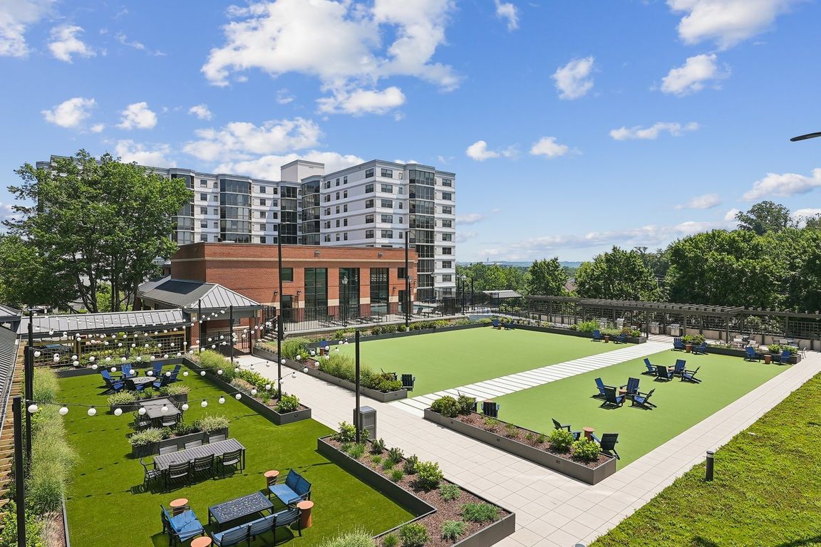 Enjoy your outdoor courtyard