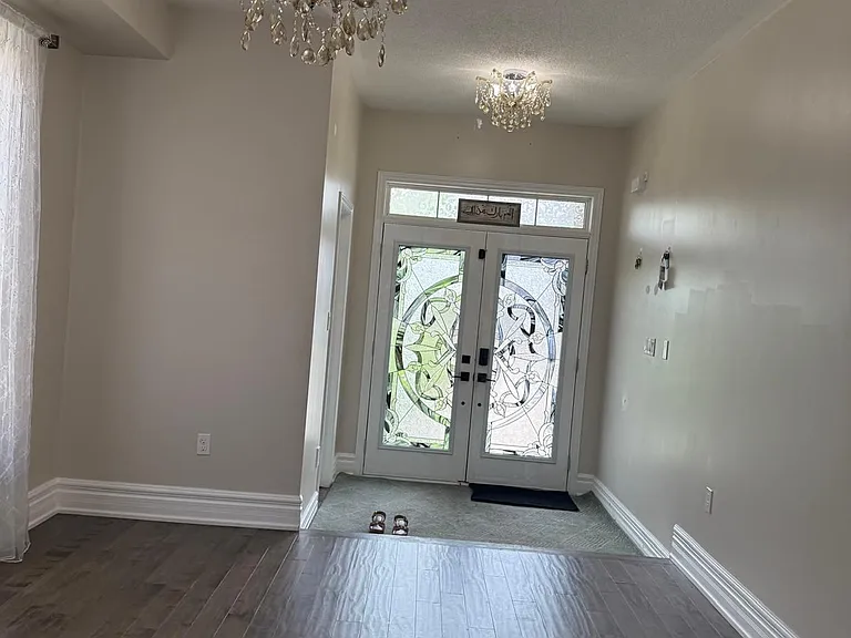 1286 Kettering Dr #UPPER — Photo 2