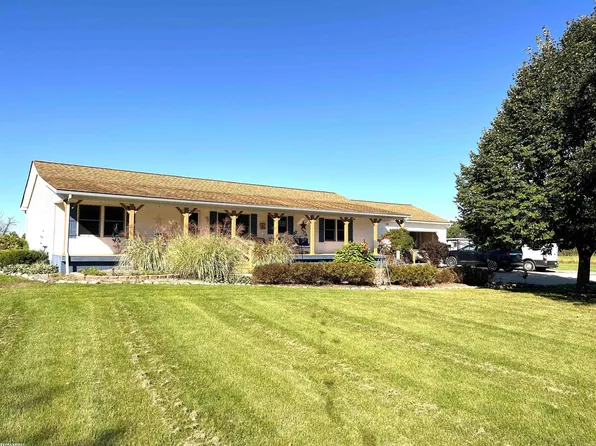 5424 Church Rd, Casco, MI 48064