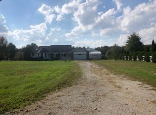 565 Thorn Rd, Walkerton, IN 46574