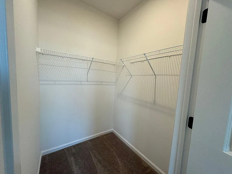 2390 Whistler Way NE — Photo 4