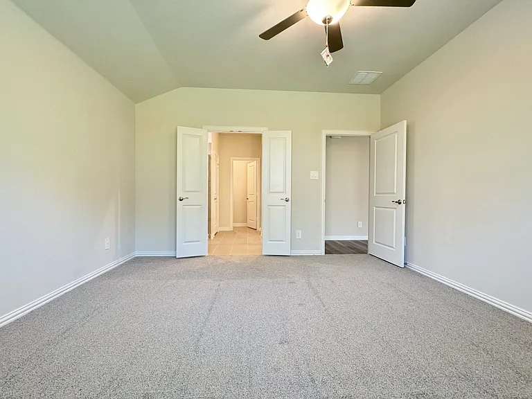 3720 Canyon Dr — Photo 8