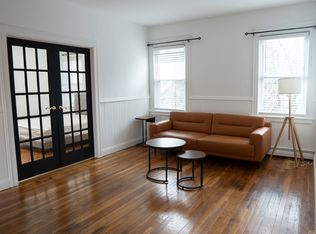 666-668 Charles St #2R, Providence, RI 02904