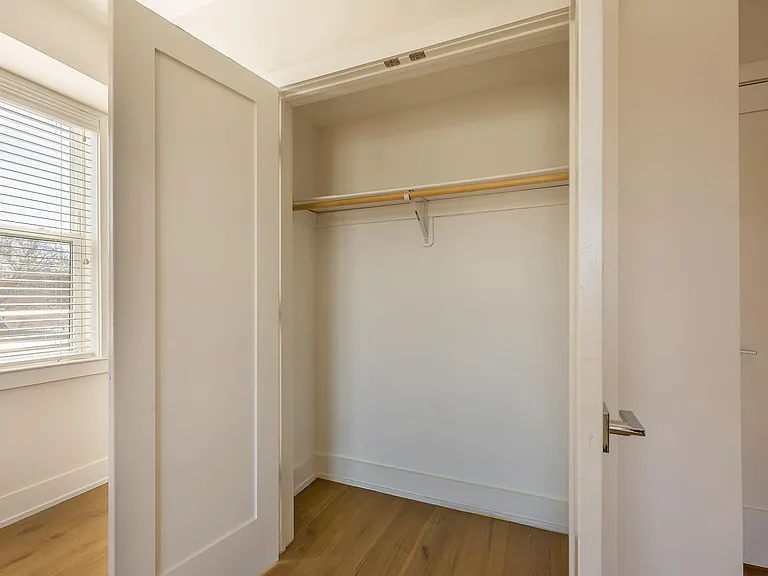 Master Bedroom (closet)