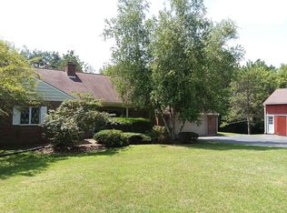 19211 Crowley Rd, Harvard, IL 60033