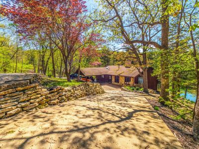7800 E North Shore Dr, Hartsburg, MO, 65039