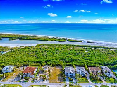 556 Spinnaker DR, Marco Island, FL, 34145