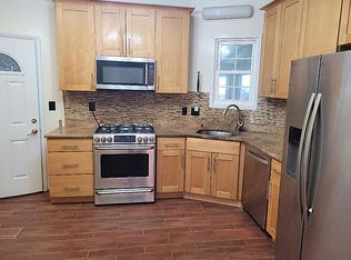 16 Slocum Pl #1, Brooklyn, NY 11218