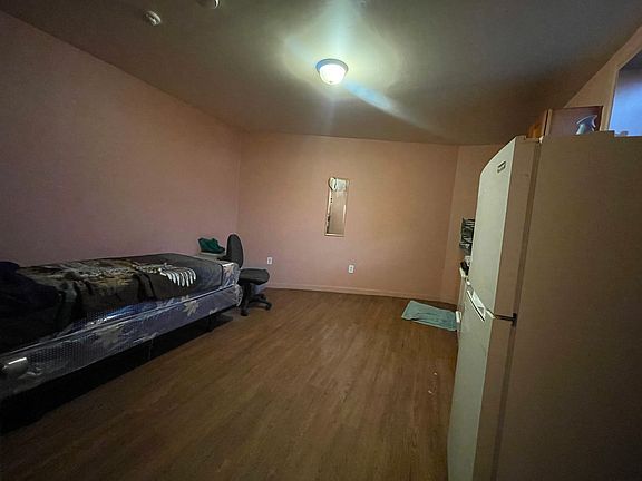 4th image of 2235 S 7th St Floor 3