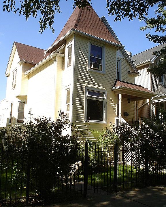 1st image of 4114 N Whipple St