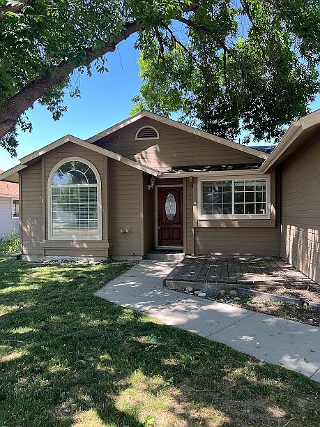 9274 W. Rifleman Ct. Front