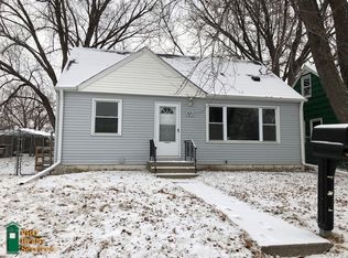 3841 2 1/2 St NE, Columbia Heights, MN 55421