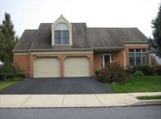 36 Duffield Dr, Lititz, PA 17543