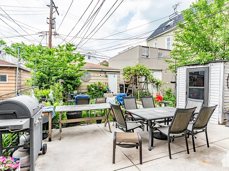 1332 W Barry Ave #3 — Photo 18