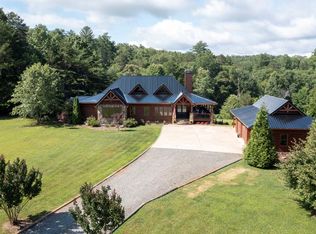 347 Major Rdg, Blue Ridge, GA 30513