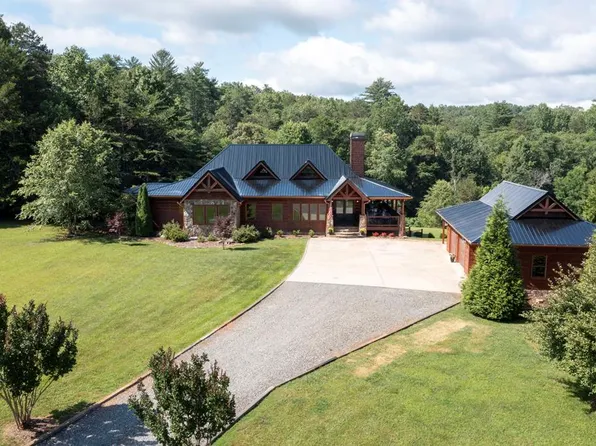 347 Major Rdg, Blue Ridge, GA 30513
