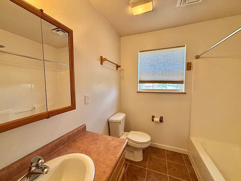 1408 Wyoming St — Photo 8