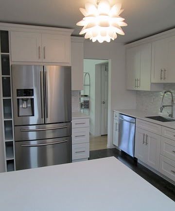 3rd image of 32 Darby Dr