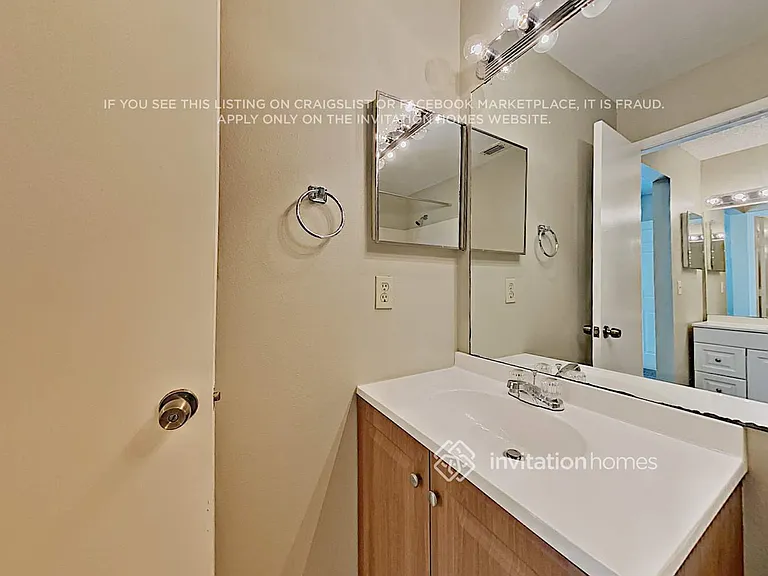 1714 Brandon Trace Ave — Photo 15