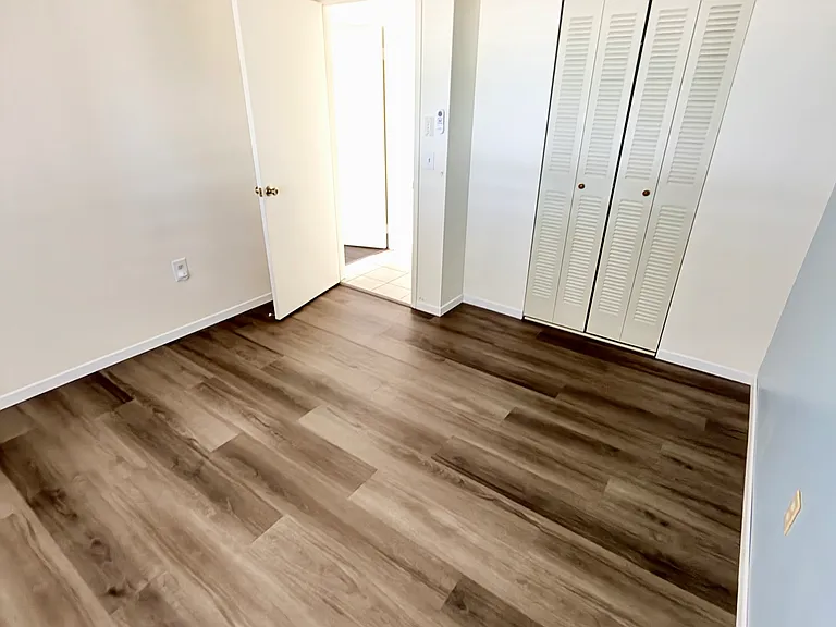 205 Winter Ridge Blvd #205 — Photo 12