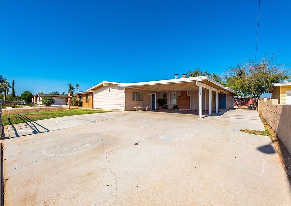 1st image of 25176 Gentian Ave