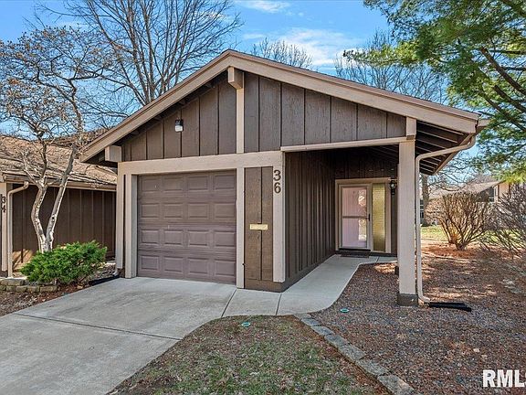 2nd image of 36 Trailridge Ln