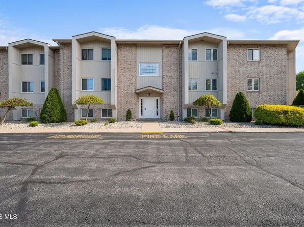 6640 Salisbury Rd #C110, Maumee, OH 43537