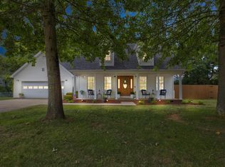 339 W Sunset Ridge Dr, Mount Sterling, KY 40353