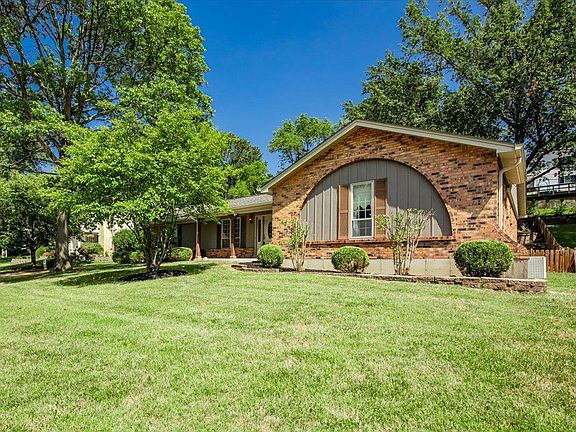 2nd image of 4839 Gatesbury Dr