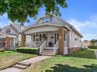 3255 S 12th St, Milwaukee, WI 53215