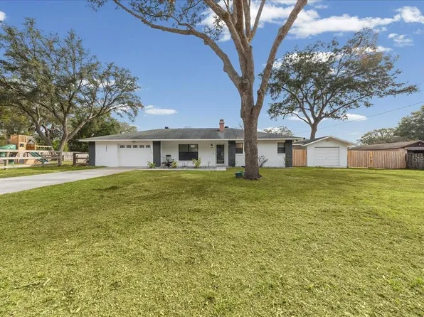 3881 NE 22nd Ct, Ocala, FL 34479