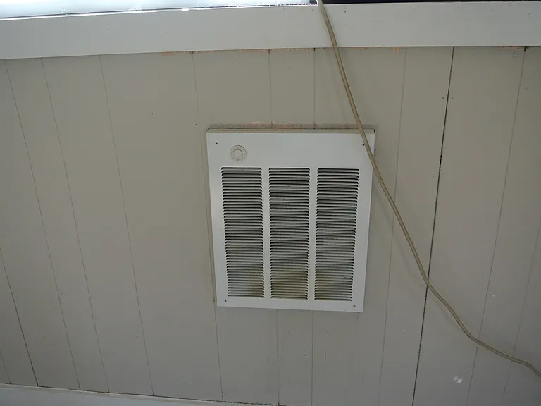 1187 First Street Ext — Photo 1