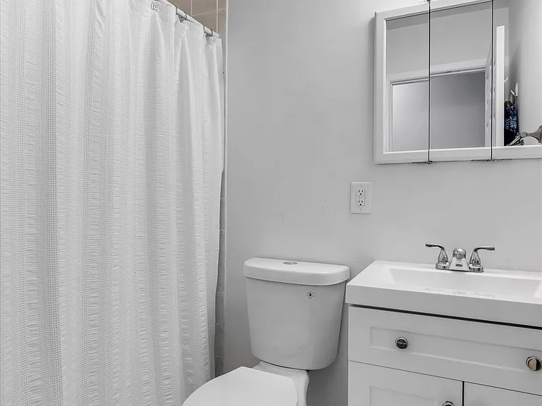 322 Spring Meadows Dr — Photo 22