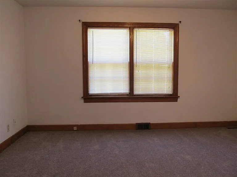 2217 Delwood Rd — Photo 13