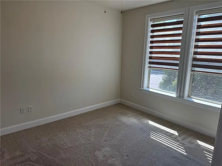 901 Abernathy Rd #2190 — Photo 6