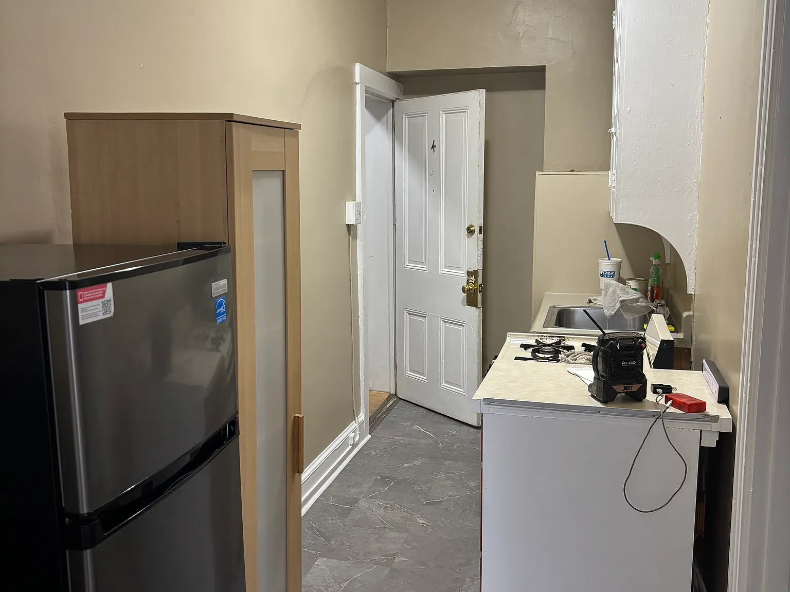 545 W Lemon St — Photo 3