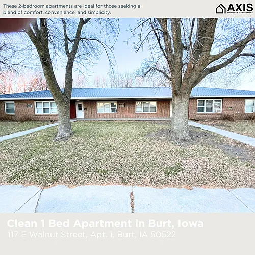 117 E Walnut St Photo 1
