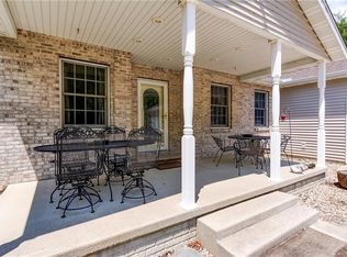 3849 Hill Rd, Kenney, IL 61749