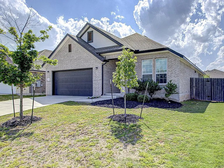 20908 Akbash Ln — Photo 2