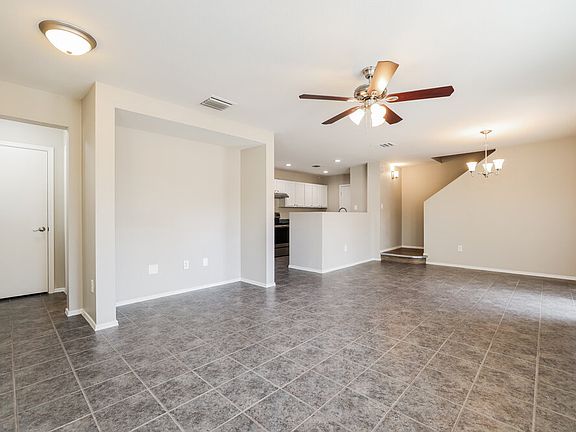 5th image of 2716 N Saramano Ln