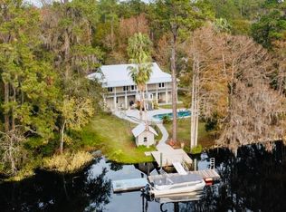 177 Landing Dr, Kingsland, GA 31548