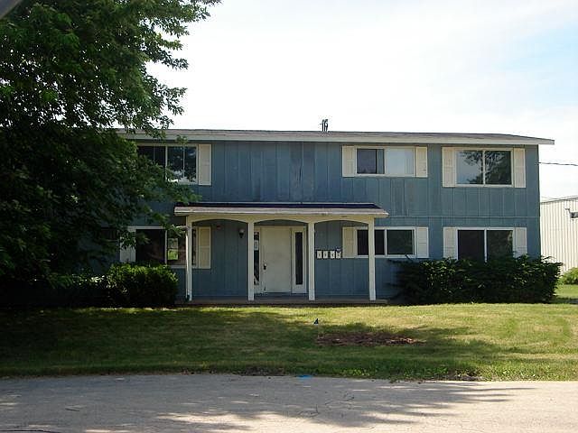 1st image of 770 Zeh Ave