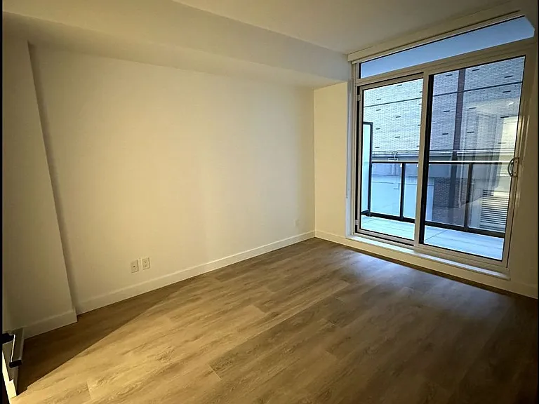 38 Widmer St #505 — Photo 6